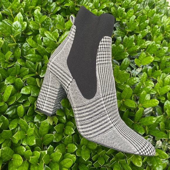 Steve Madden Shoes - Steve Madden Richter Sock Bootie in Houndstooth